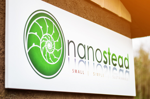 Nanostead Sign with Icon